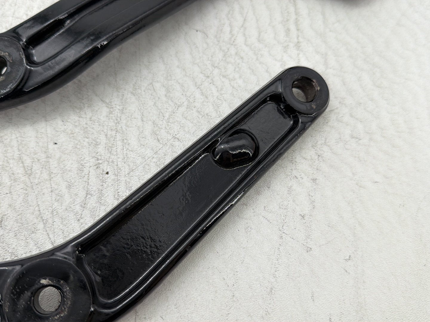 2011 Harley Heritage Softail Classic FLSTC OEM Rear Left & Right Fender Support Bracket