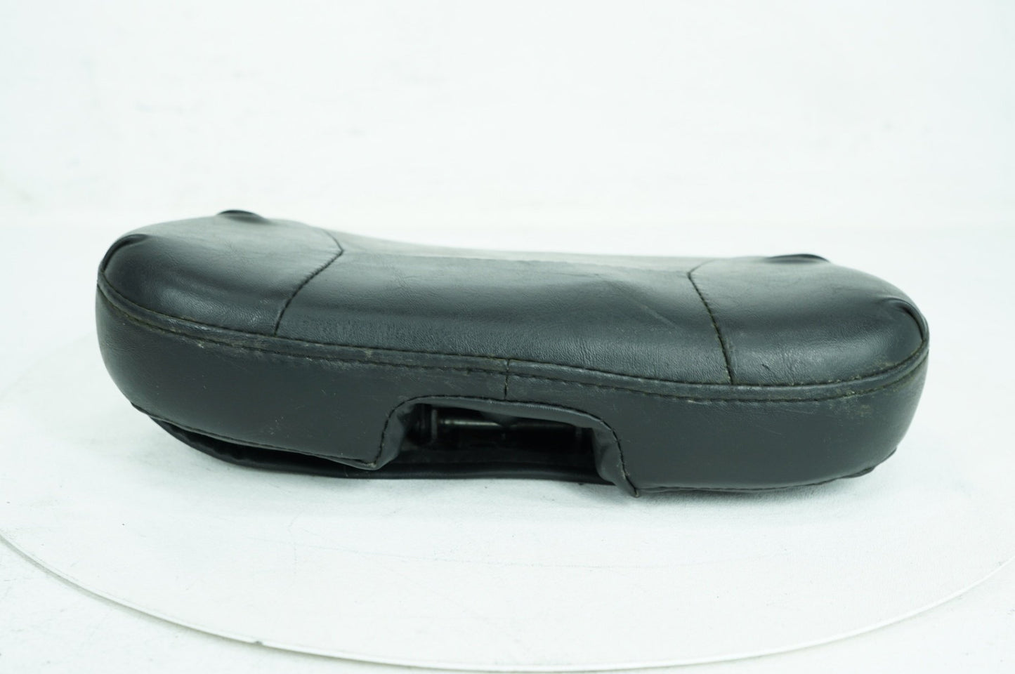 2008 - 2016 Harley-Davidson Touring Electra Glide Ultra Rear Passenger Backrest Cushion Pad 51727-05A