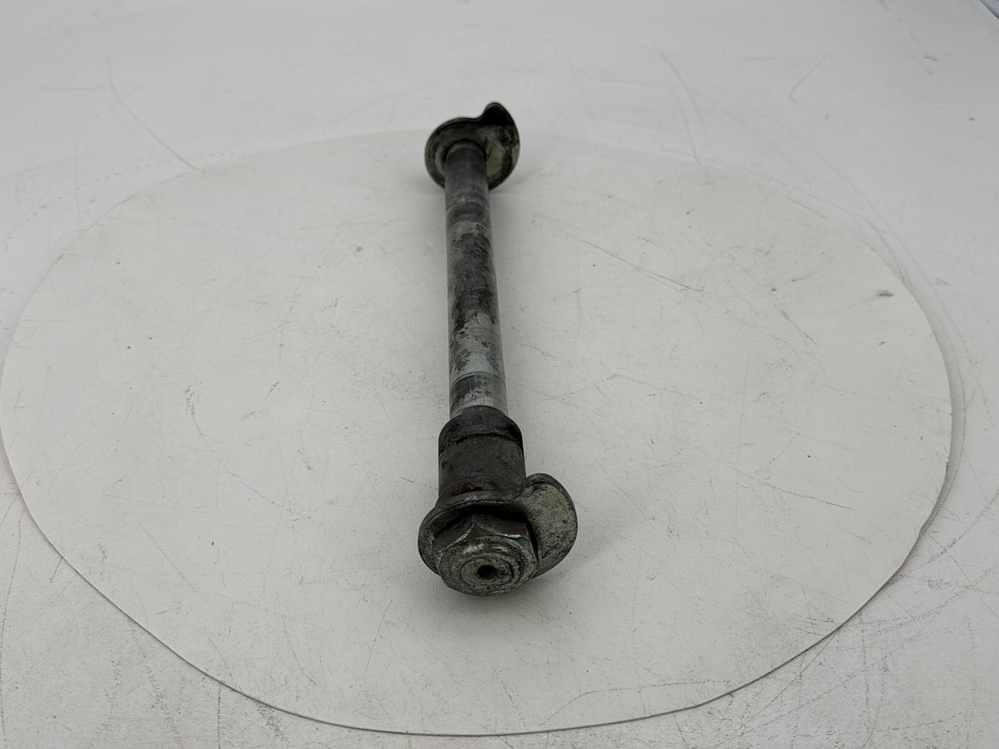 1999 - 2006 Harley-Davidson Touring CVO Screamin Eagle Road King Rear Wheel Axle Bolt Shaft 41056-02