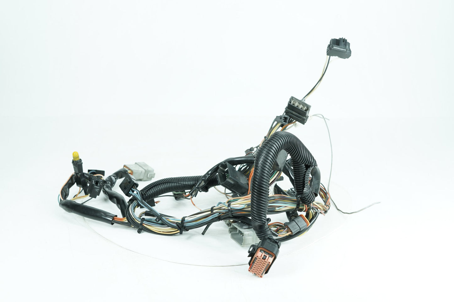 1999 - 2006 Harley-Davidson Touring Electra Glide Classic Front Sub Wiring Harness Loom Interconnect  	70232-03