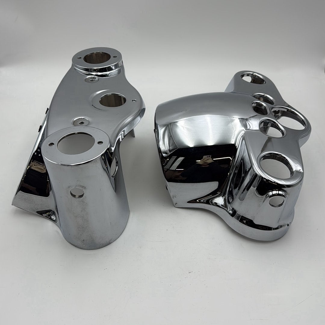 2007 - 2017 Harley-Davidson Dyna Switchback Front Lower Nacelle Headlight Cover Panel 57200024