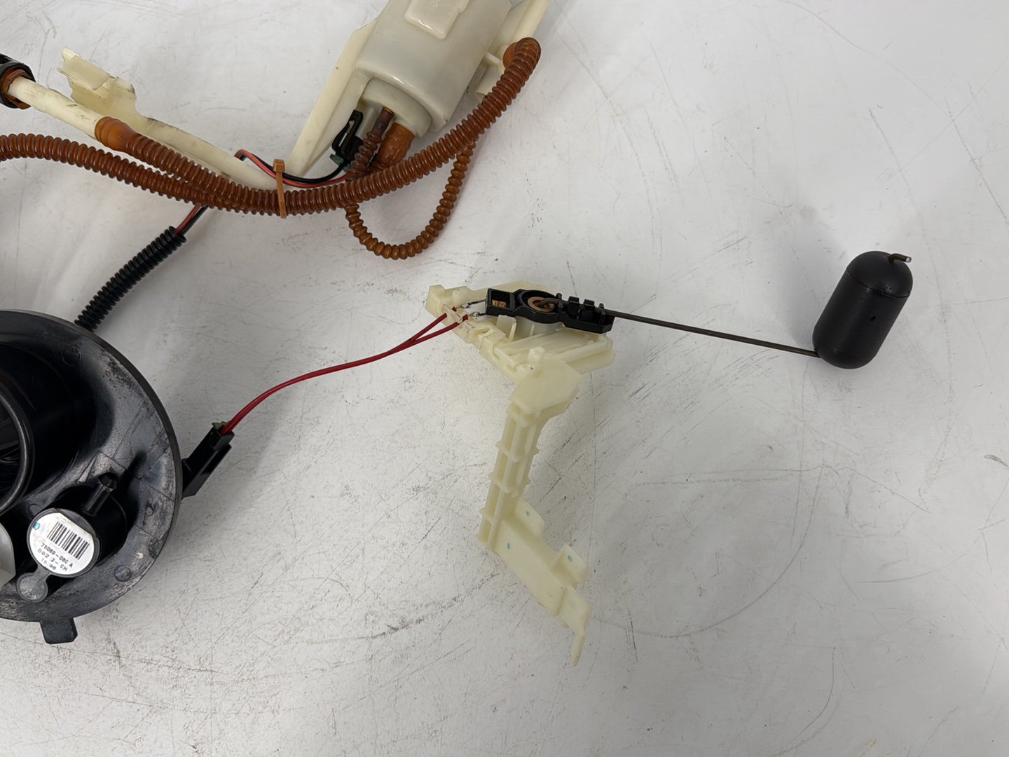 2008 - 2016 Harley-Davidson Touring Street Glide Gas Gasoline Fuel Petrol Pump Sending 62908-08