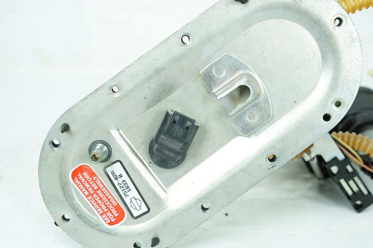 2000 - 2006 Harley-Davidson Touring CVO Screamin Eagle Road King Fuel Pump Gas Gasoline Petrol Sending 62897-01B