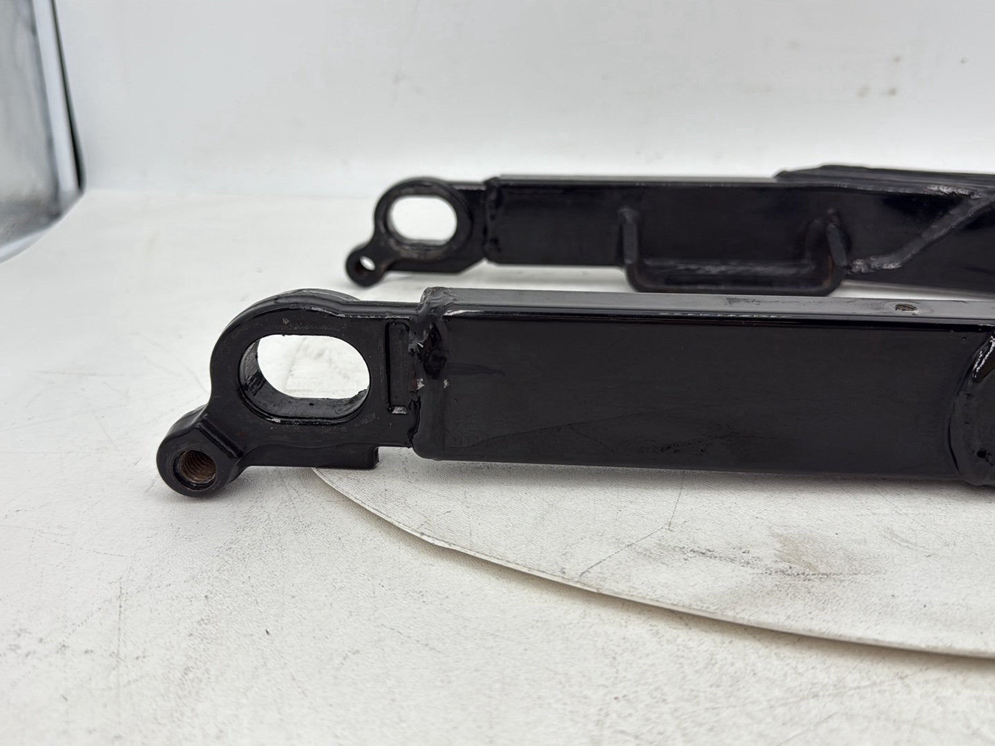 1999 - 2006 Harley-Davidson Touring Electra Glide Ultra Rear Fork Swingarm Swing Arm 47549-02A