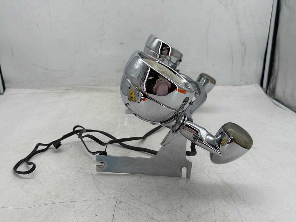 2006 Harley Electra Glide Touring Ultra FLHTCUI OEM Front Turn Signal Indicators Aux Light Bar
