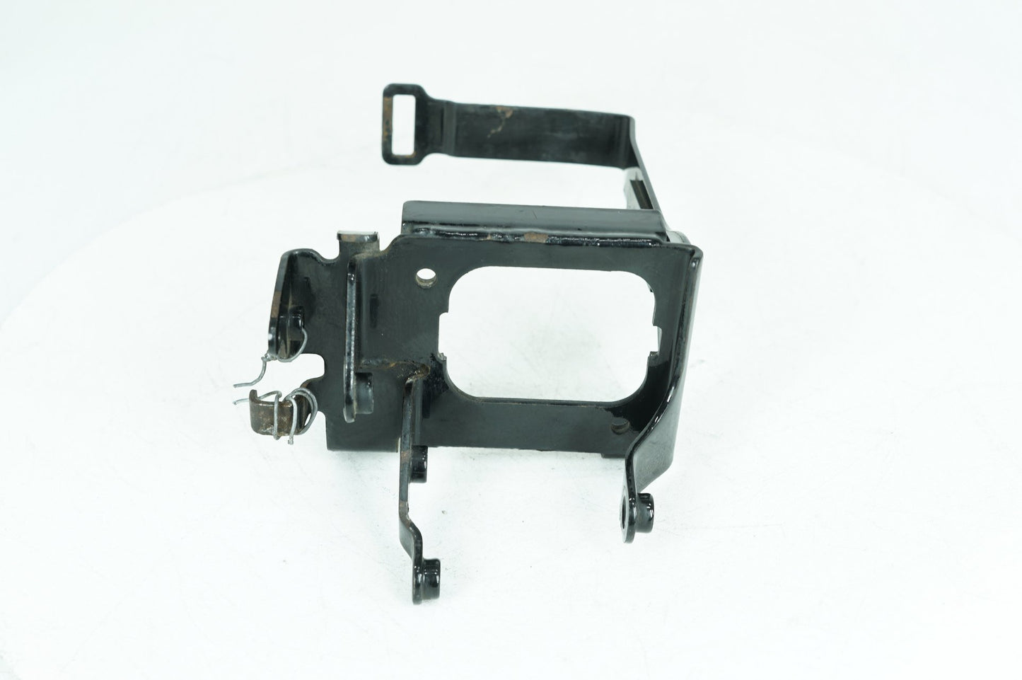 2004 - 2013 Harley-Davidson Sportster Custom Battery Tray Bracket Holder Carrier  	66194-04C