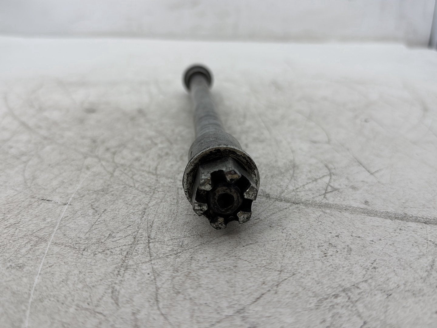 1995 Harley Road King Touring FLHR OEM Rear Wheel Axle Bolt Shaft
