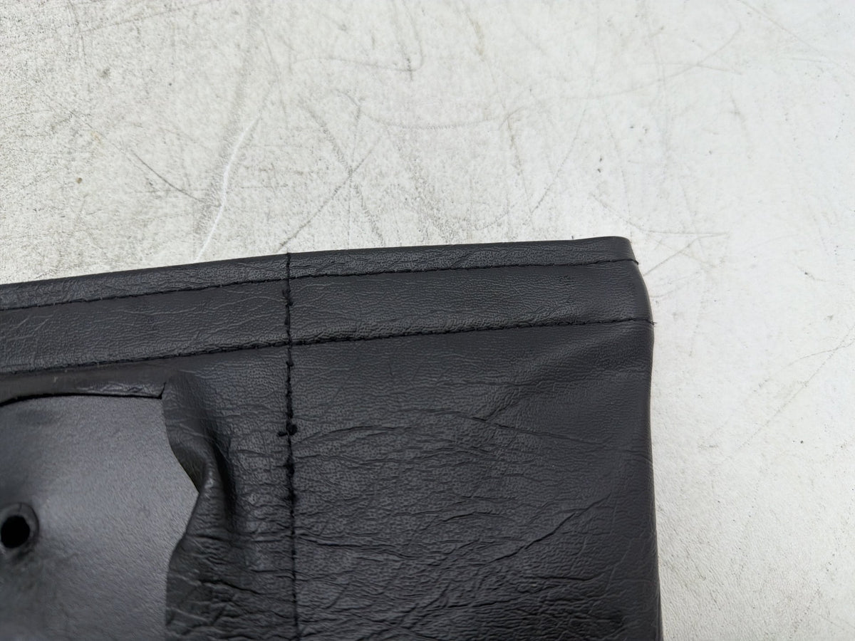 2004 Harley Electra Glide Touring Ultra OEM Tour-Pak Storage Pouch Leather Bag
