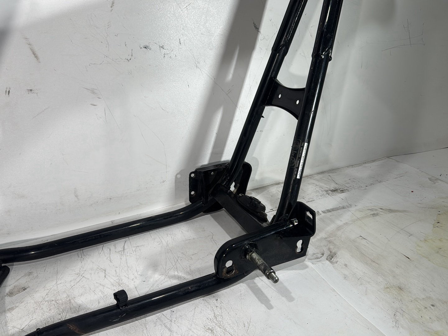 2003 Harley Electra Glide Touring Ultra FLHTCUI OEM Body Main Frame Chassis SLVG