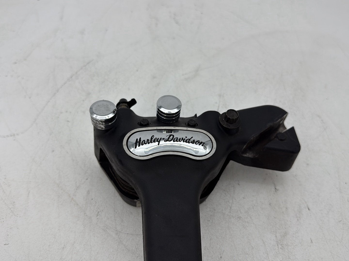 2006 Harley Dyna FXDWGI Wide Glide OEM Rear Back Brake Caliper