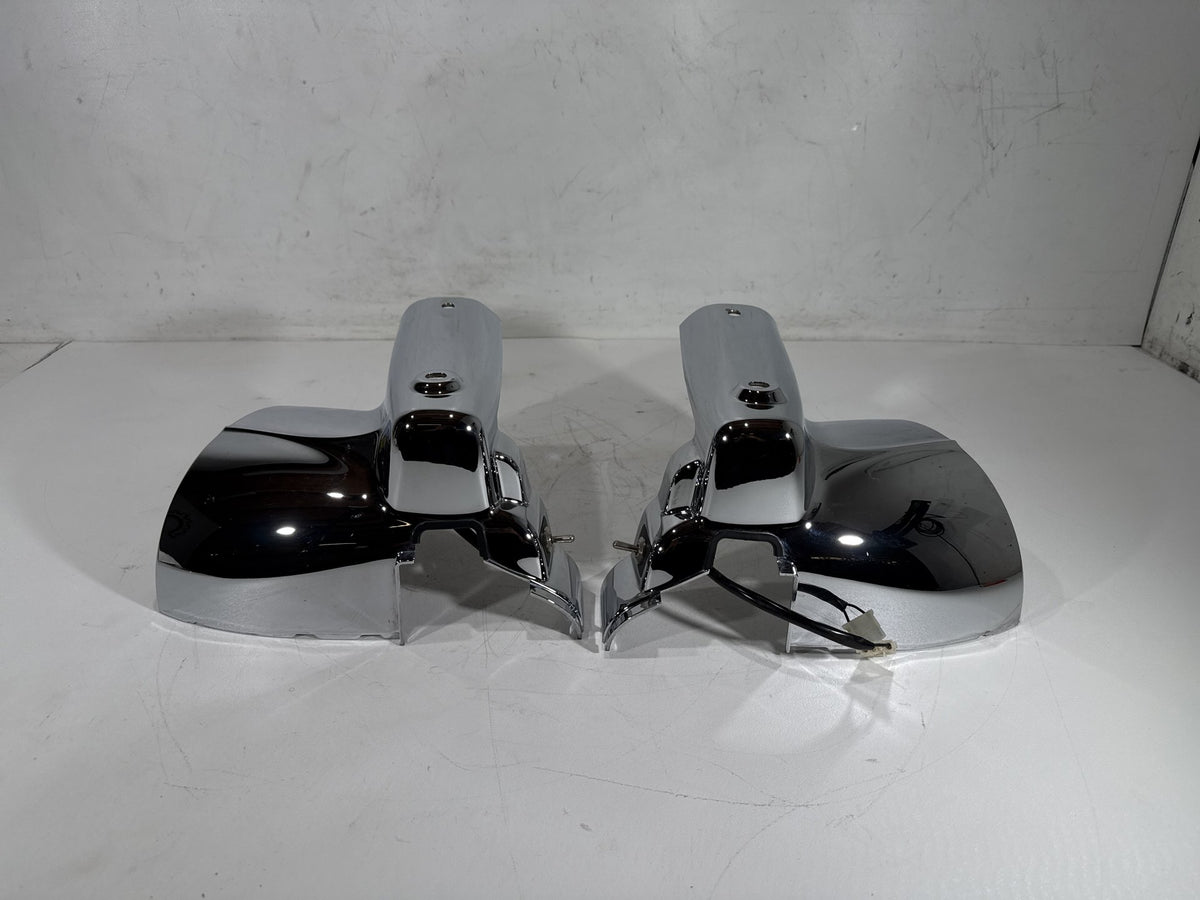2011 Harley Road King Touring FLHR OEM Left & Right Headlamp Nacelle Covers
