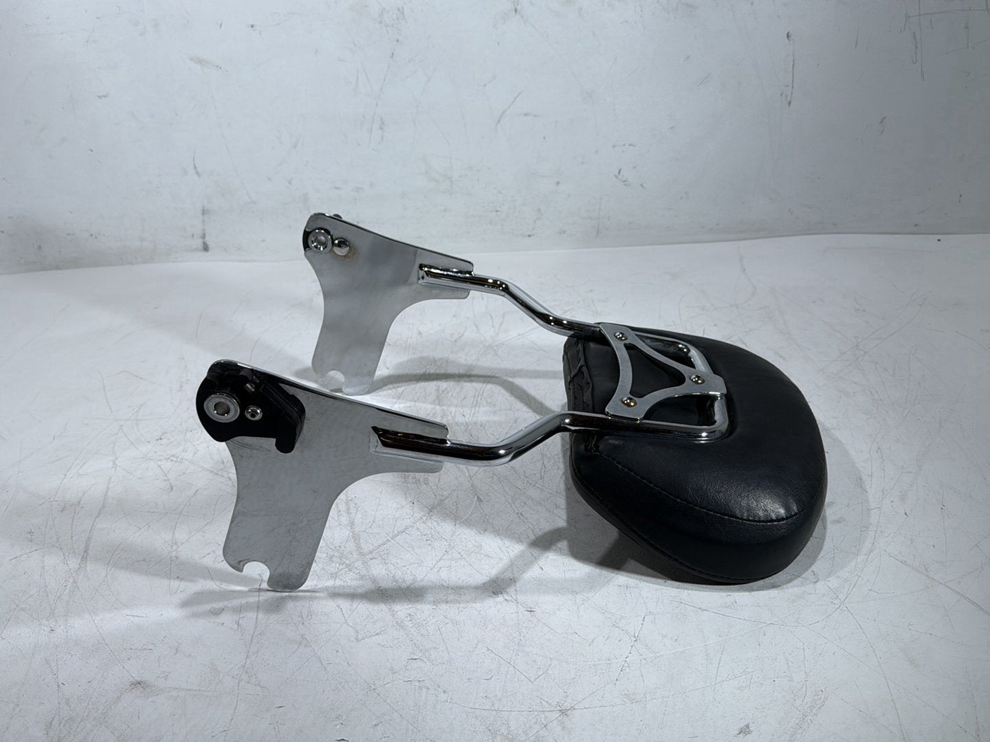 2003 Harley Road King Touring Classic Sissy Bar Backrest Cushion Pad Anniversary