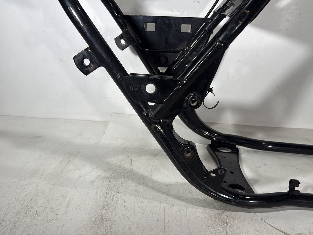 2002 Harley Touring Screamin Eagle Road King OEM Body Main Frame Chassis CLN CLR