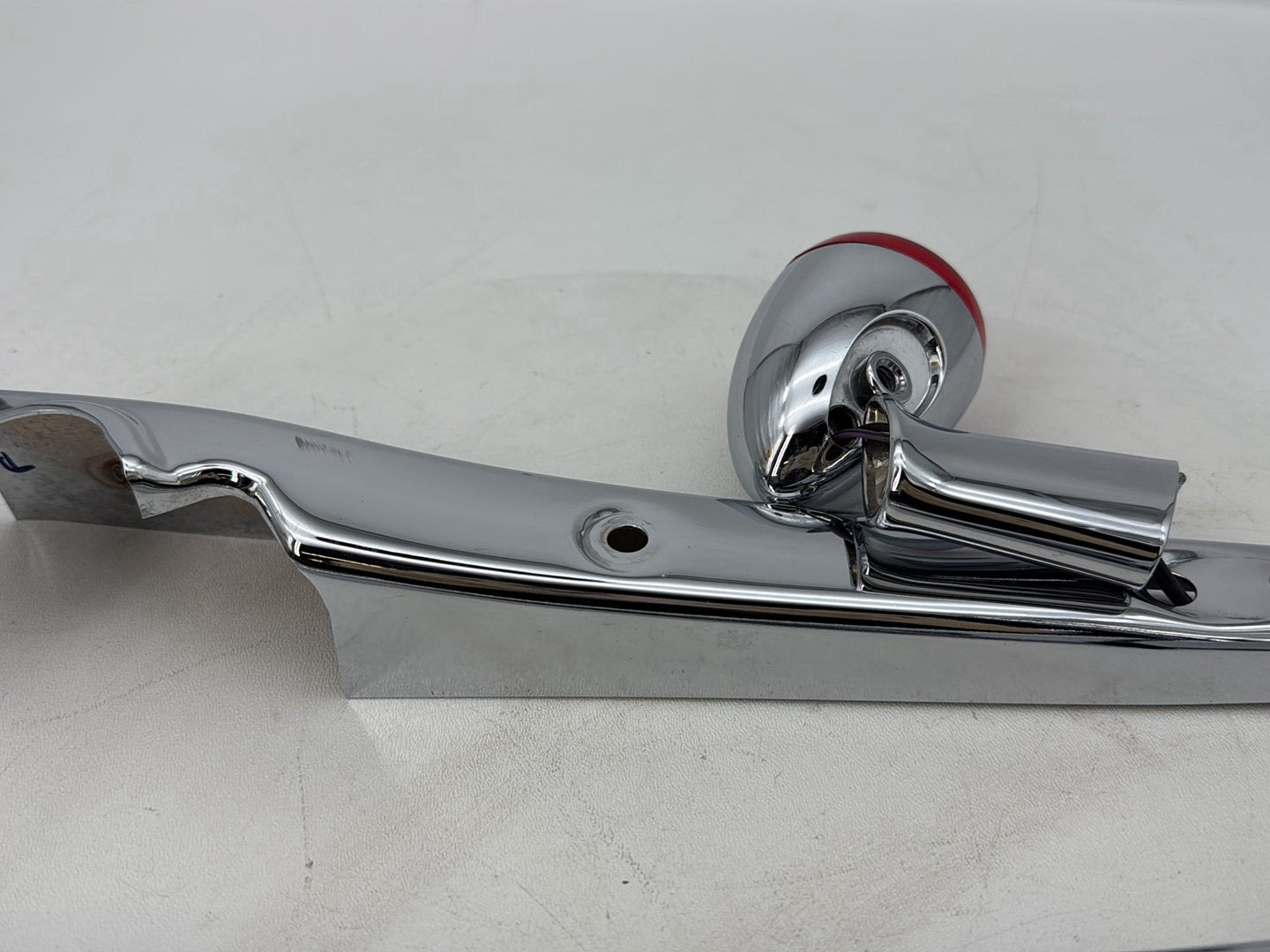 2004 - 2013 Harley-Davidson Sportster 883 Custom Rear Left Right Fender Struts Bracket & Turn Signal  59902-04