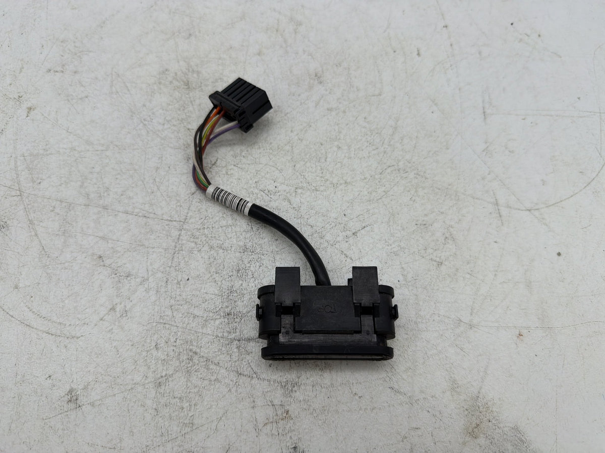 2010 Harley Street Glide Touring FLHX OEM Dash Indicator Lamp Wire Plug In