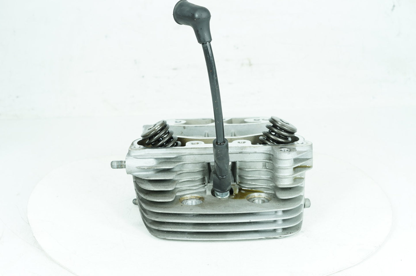 1991 - 2003 Harley-Davidson Sportster Hugger Front Twin Cam Engine Cylinder Head 16663-86B