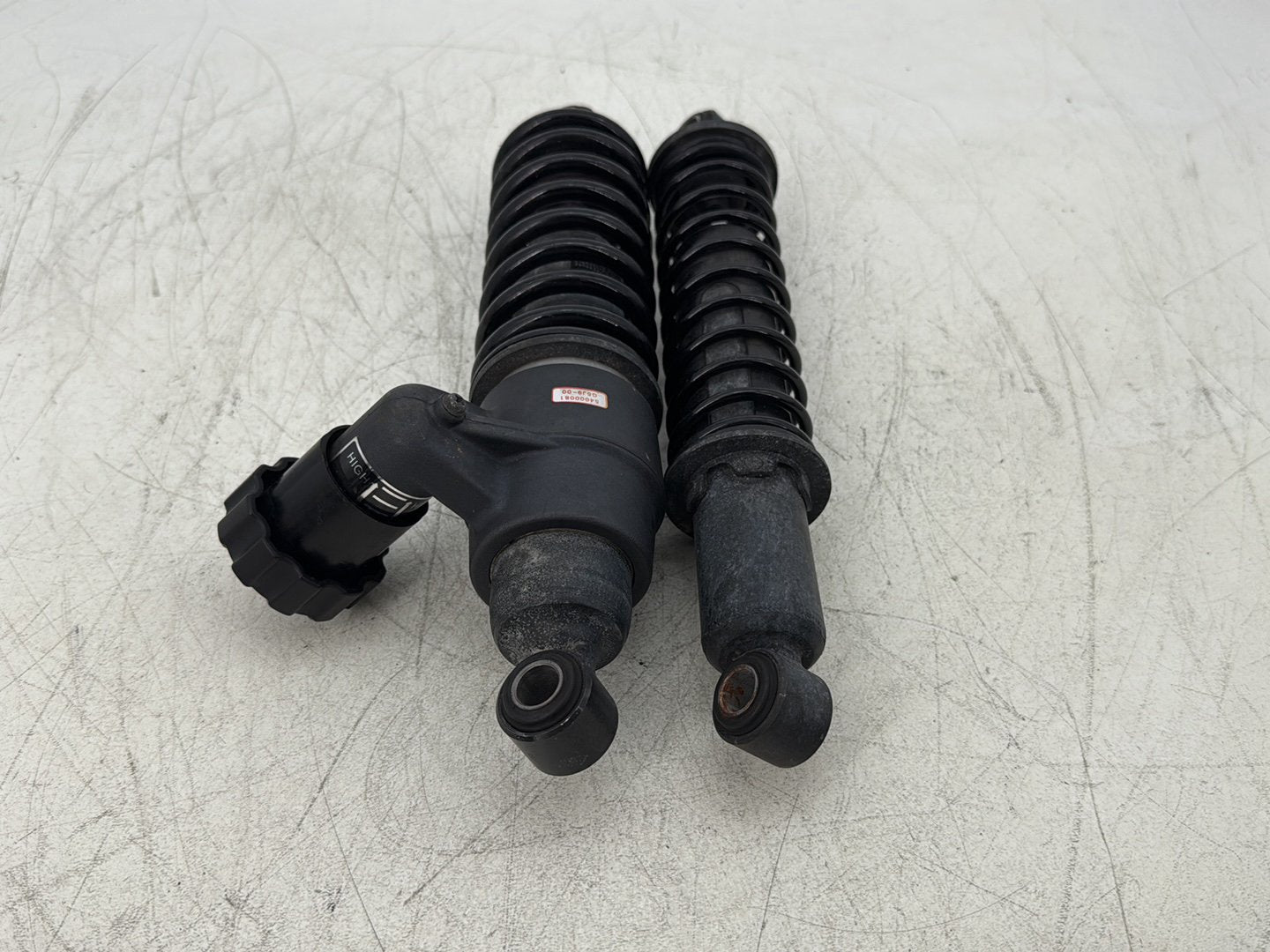 2015 Harley Road Glide Touring FLTRXS OEM Rear Left Right Shock Absorbers