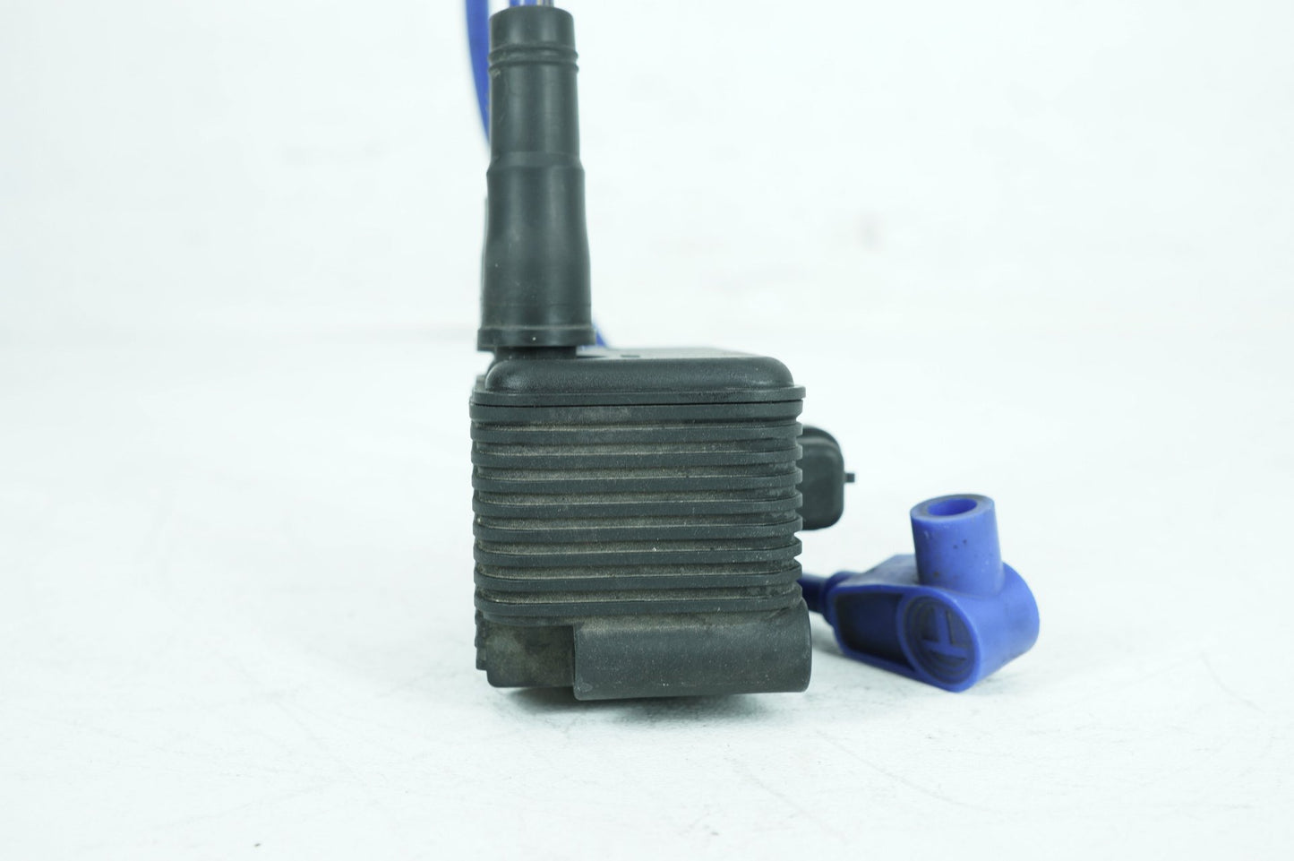 1999 - 2006 Harley-Davidson Softail Standard Ignition Coil Spark Plugs Cable 31655-99