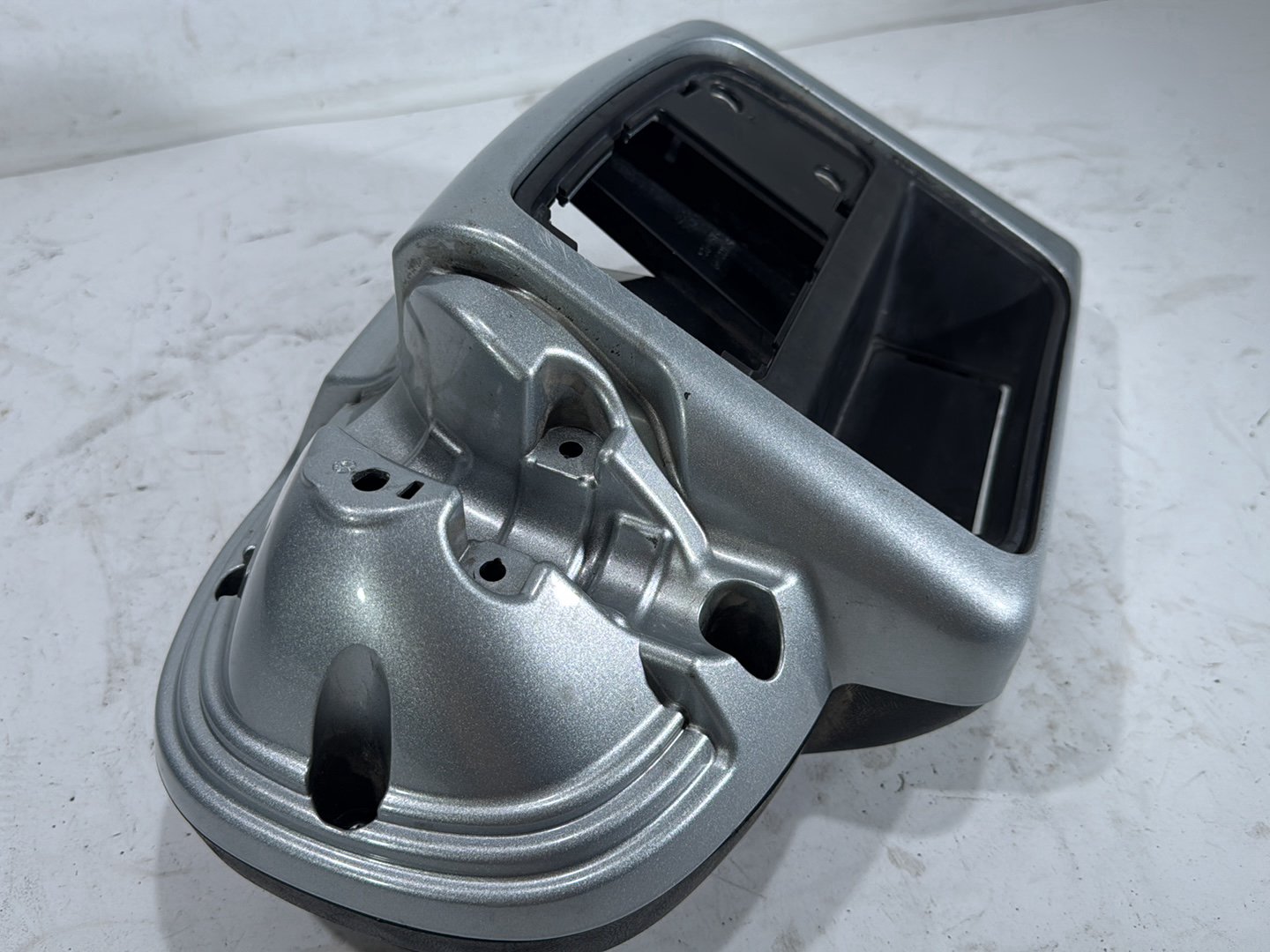 2015 Harley Electra Glide Touring Ultra Low OEM Left Lower 1 Fairing Cowl Cover