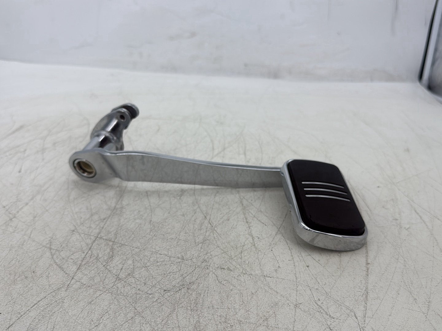 2011 Harley Street Glide Touring FLHX OEM Foot Brake Control Lever Pedal