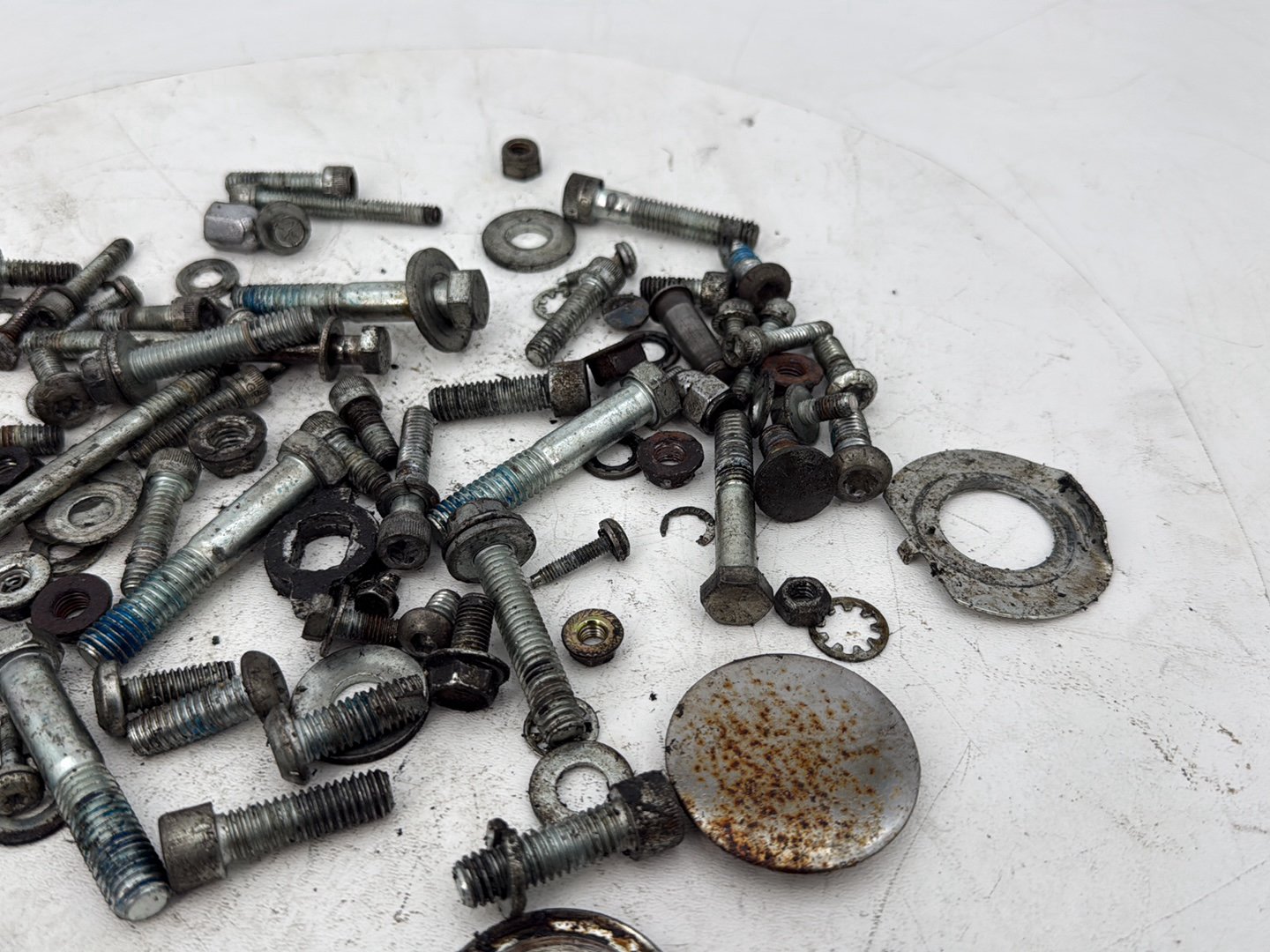 1999 - 2006 Harley-Davidson Dyna Super Glide Hardware Bolts Nuts & Brackets