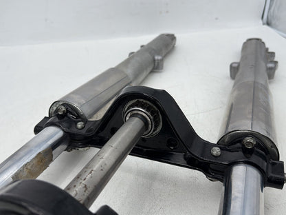 2007 - 2011 Harley-Davidson Touring Electra Glide Ultra Front Triple Tree Set & LH RH Fork Legs Sliders 45435-10