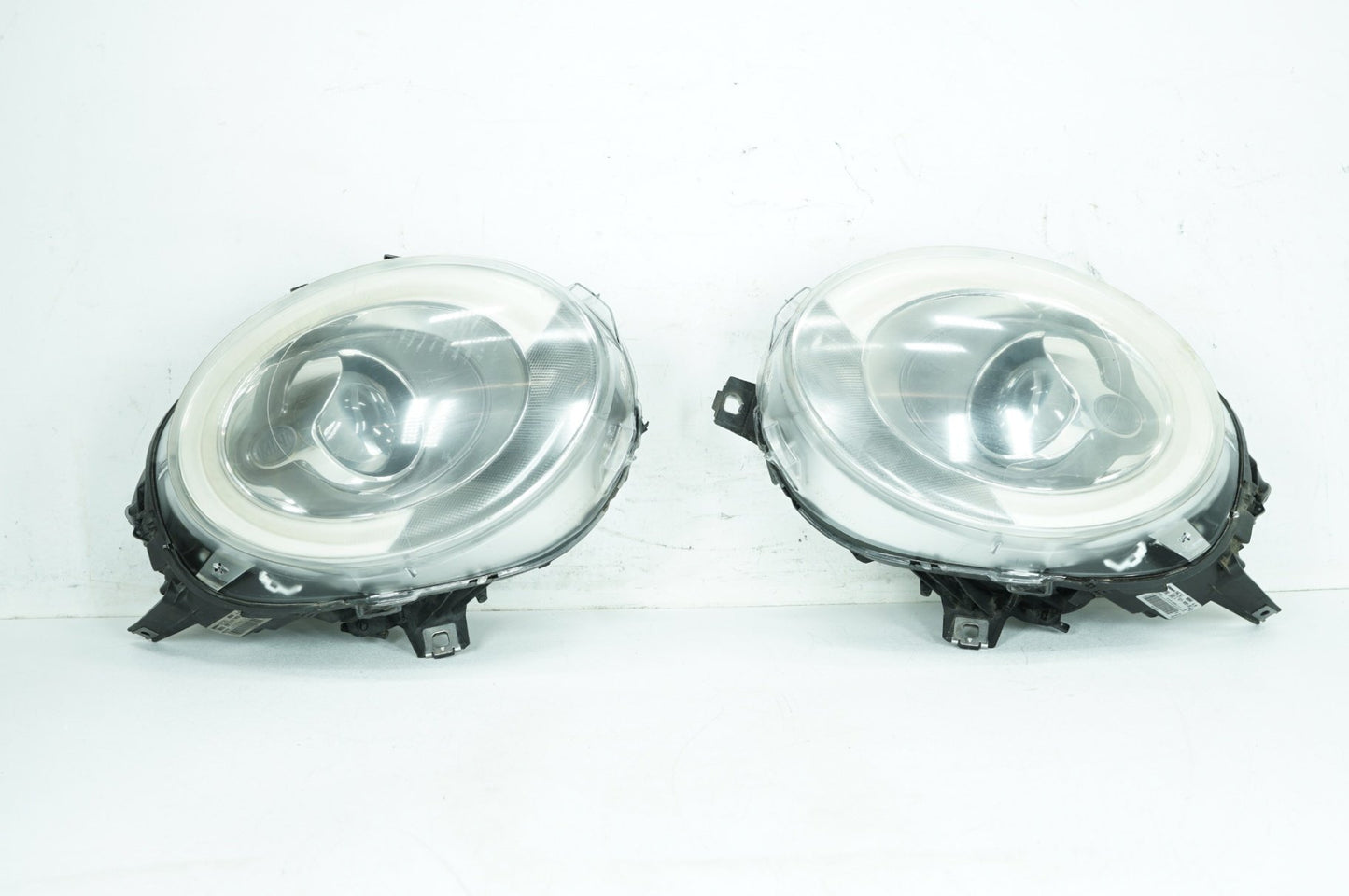 Harley-Davidson Misc  Left Headlight 63117383209