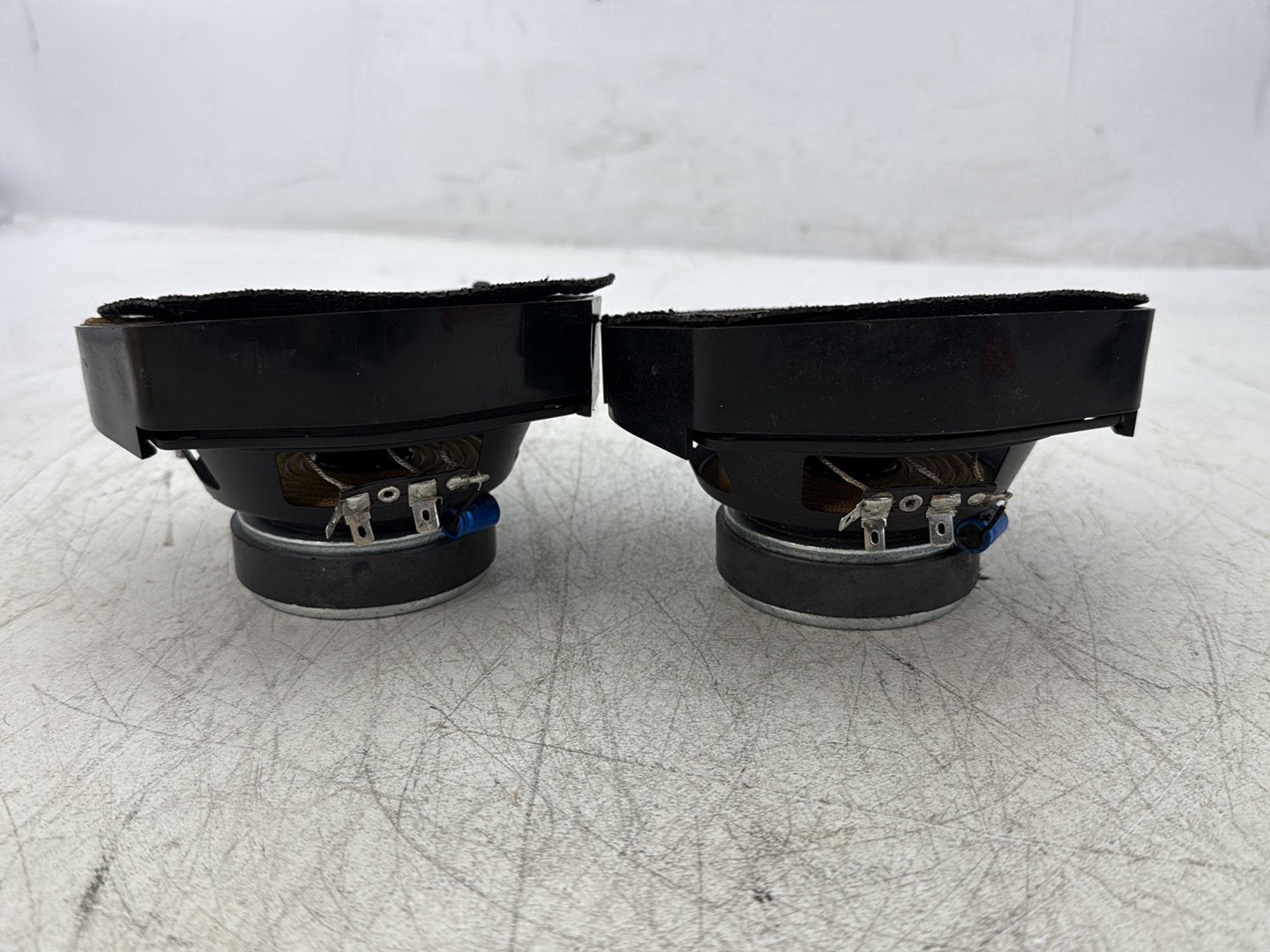 1998 Harley Touring FLHTCUI Electra Glide Ultra OEM Left Right Sound Audio Speakers