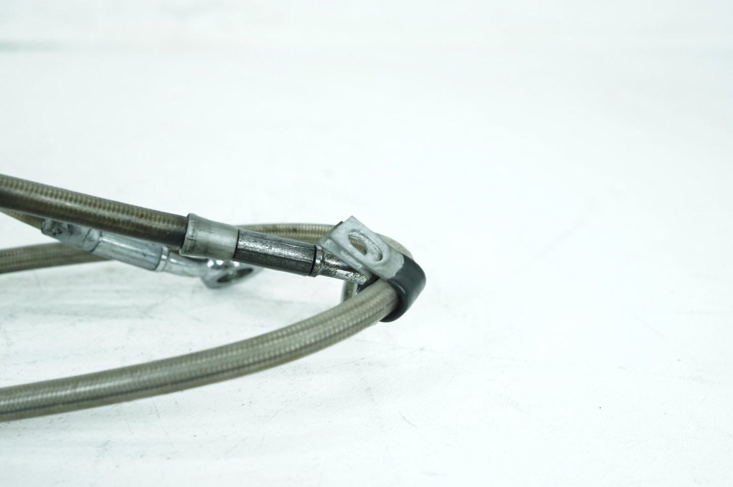1999 - 2006 Harley-Davidson Softail Standard Front Brake Hose Line Pipe 45199-99B