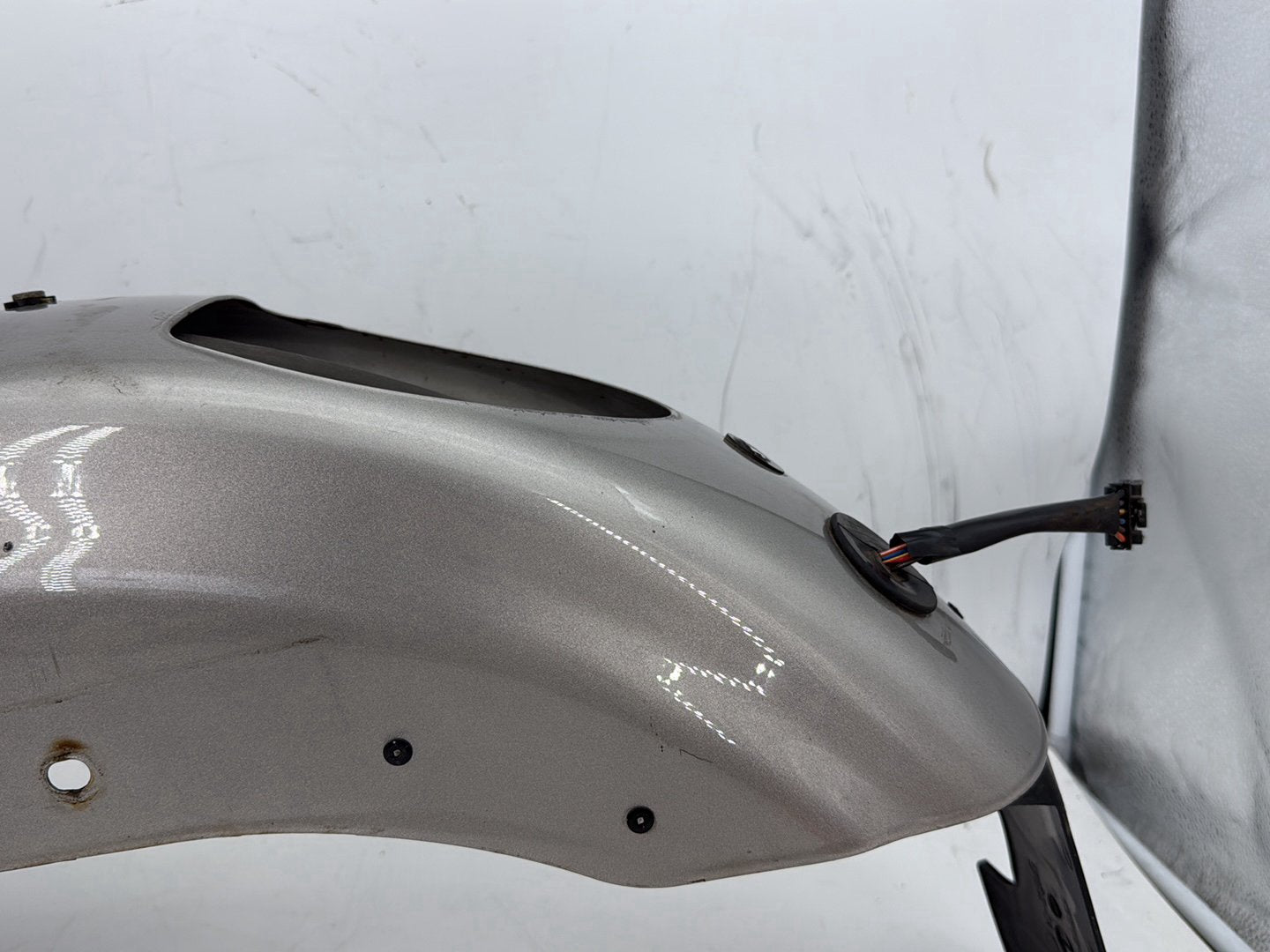 2009 Harley Sportster 883 Low XL883L OEM Rear Wheel Fender & Turn Signals Bar