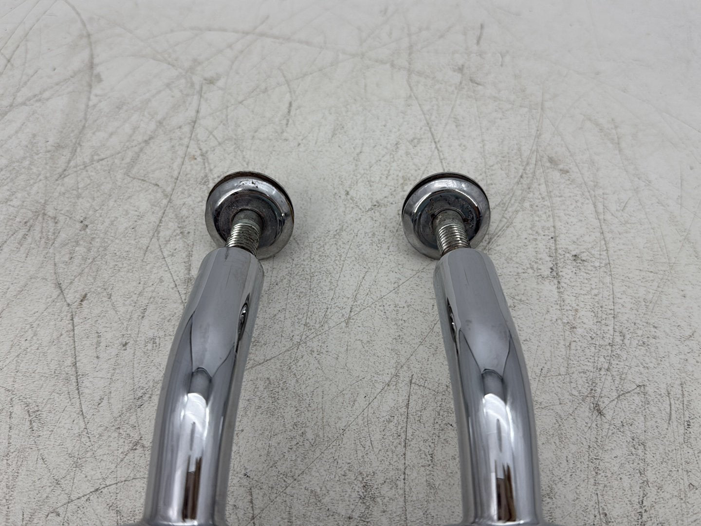 2000 Harley Softail FLSTC Heritage Classic OEM Front Handlebar Riser Top Clamp Chrome