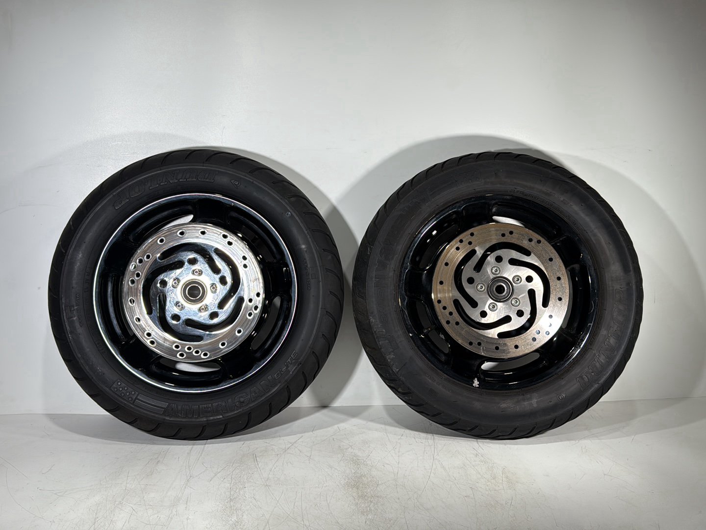 2000 Harley Touring FLHTCI Electra Glide Classic OEM Front & Rear Wheel Rim Tire