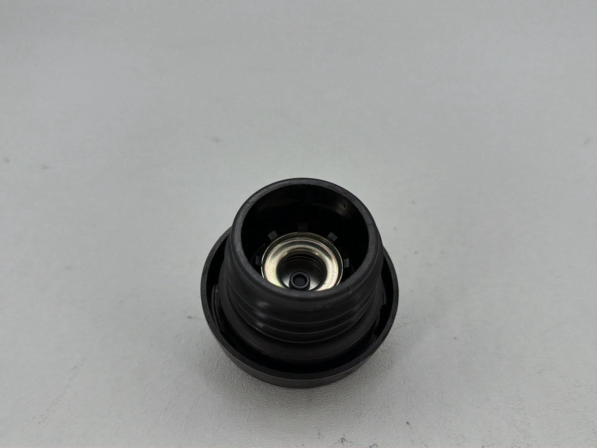 1994 Harley Electra Glide Touring Classic Filler Cap Fuel Pump Cap Bushing Hub