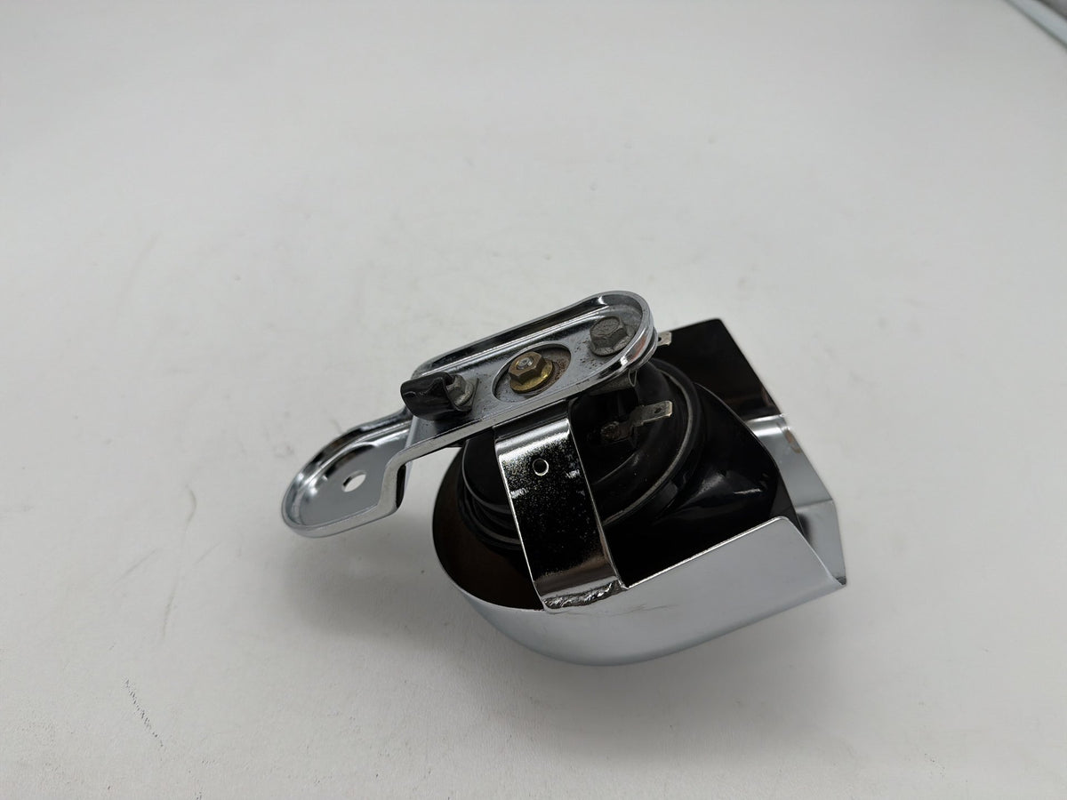 1995 Harley Electra Glide Touring Classic OEM Horn Signal Klaxon Chrome Cover