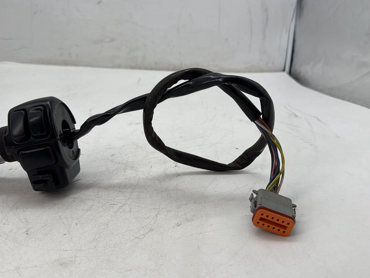 2006 Harley Touring FLHTCI Electra Glide Classic OEM Left Turn Signal Headlight Switches Controls