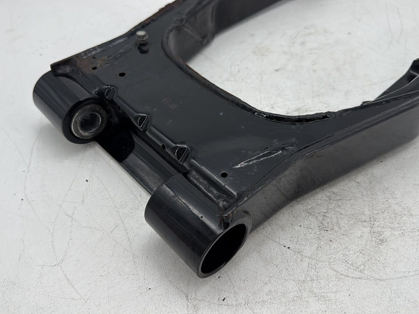2006 Harley Street Glide Touring FLHXI OEM Rear Fork Swingarm Swing Arm
