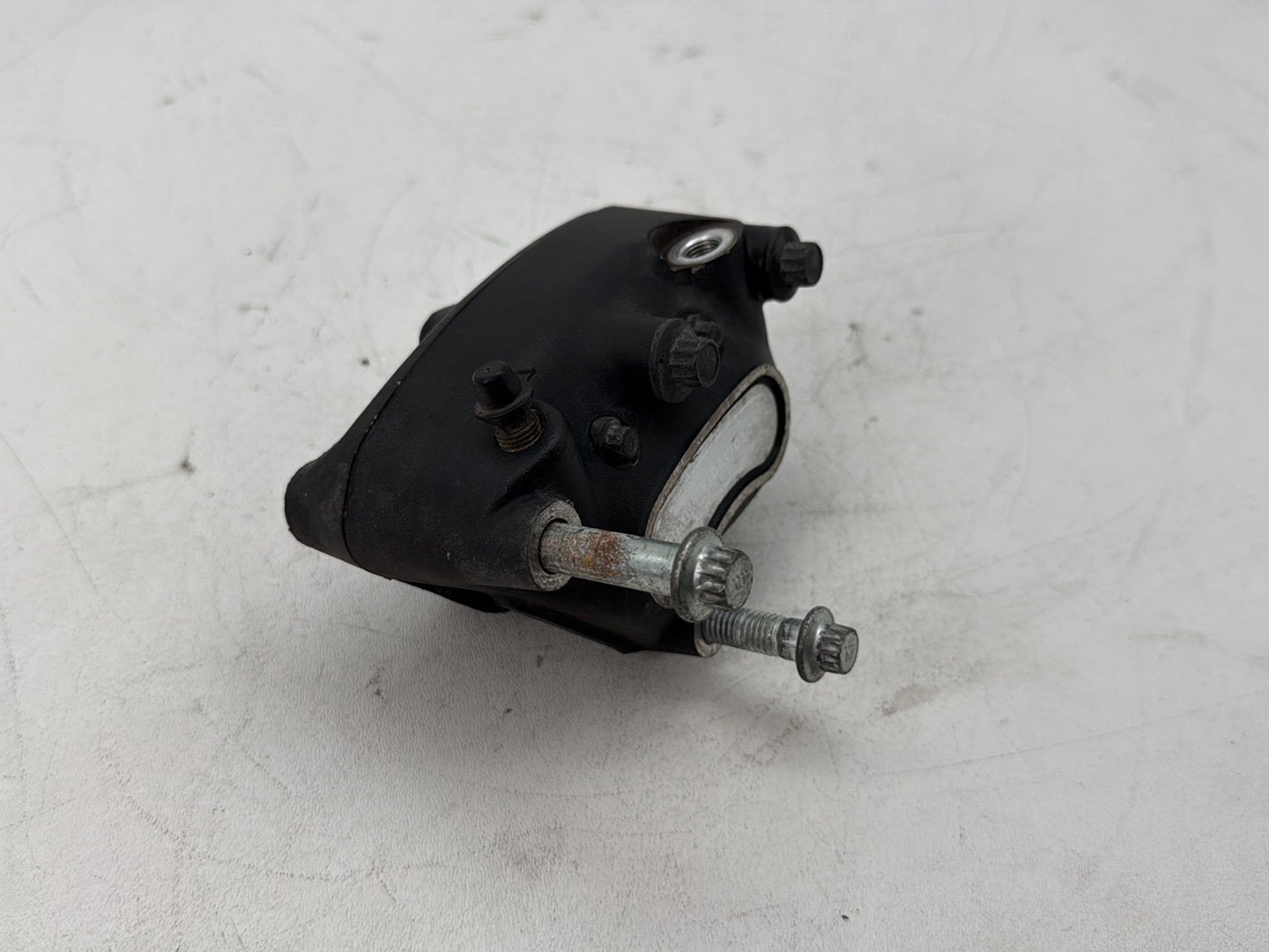 2006 Harley Touring FLHTCI Electra Glide Classic OEM Front Left 1 Brake Caliper