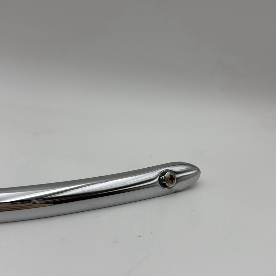 2007 - 2012 Harley-Davidson Touring Electra Glide Classic Front Windshield Mount Trim Strip  	58247-96