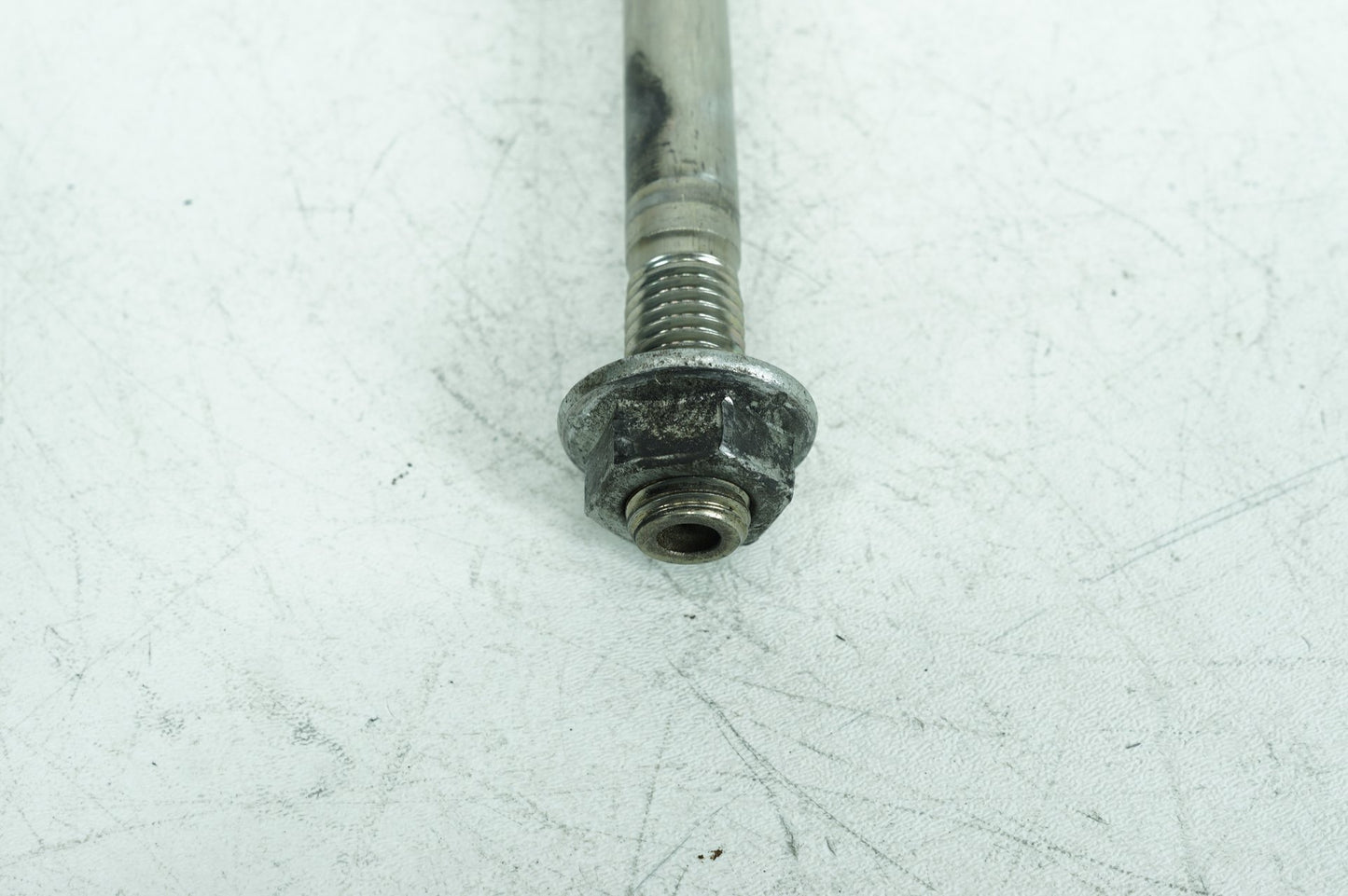 2007 - 2017 Harley-Davidson Dyna Low Rider Rear Fork Swingarm Pivot Bolt Shaft 47641-06