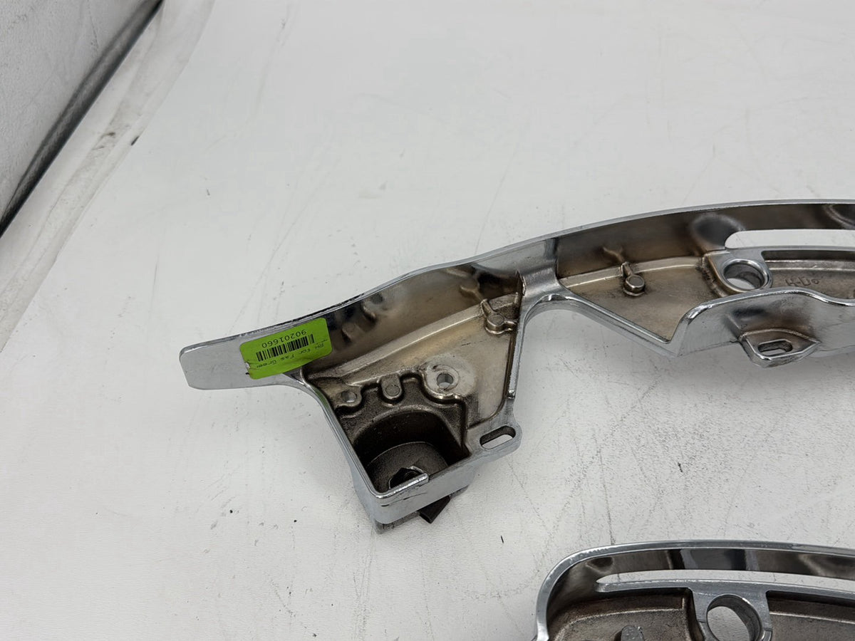 2017 Harley Road Glide Touring OEM Left Right Saddlebag Fender Struts Brackets