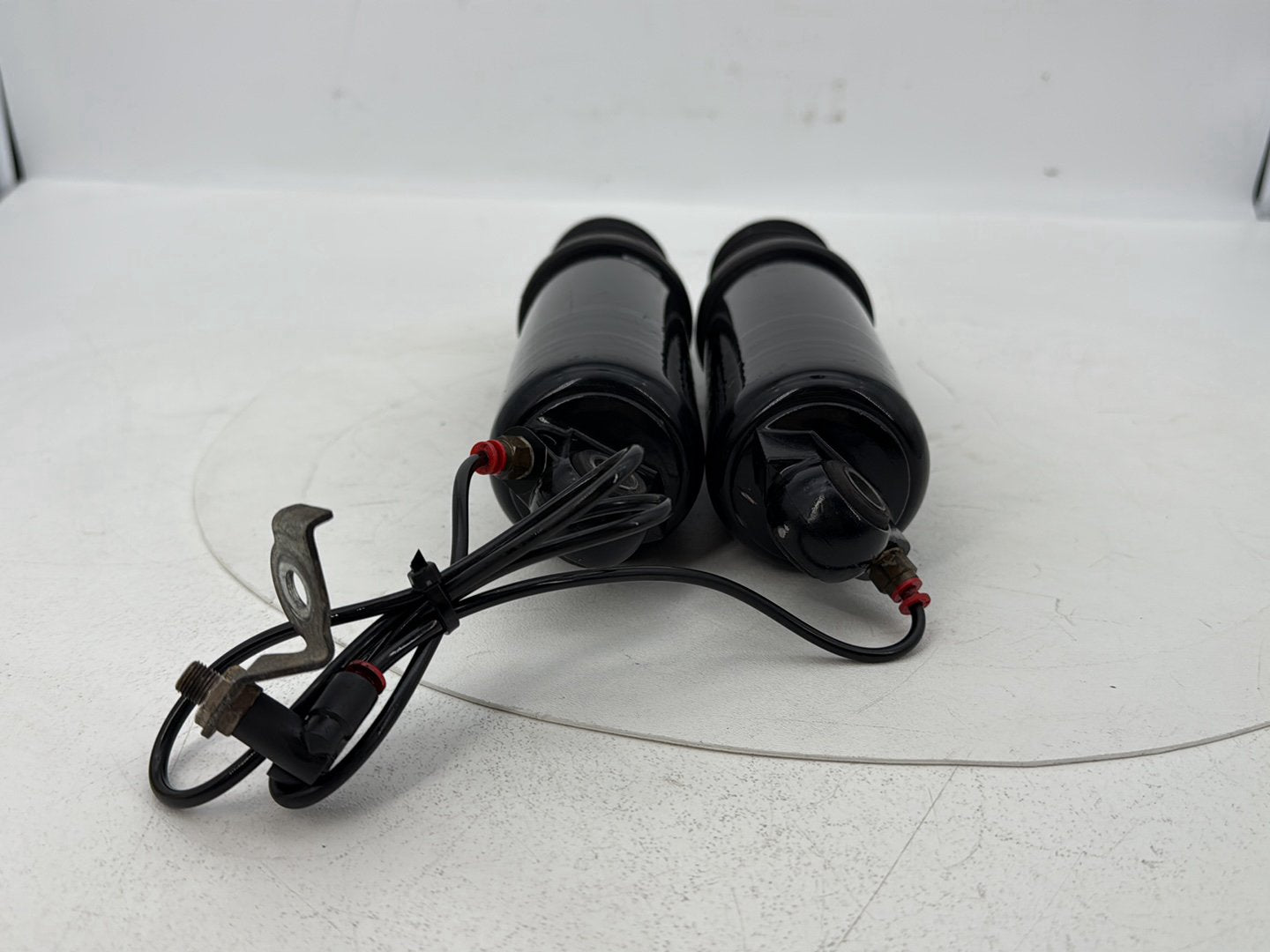 2007 - 2011 Harley-Davidson Touring Electra Glide Ultra Rear Left Right Shock Absorbers 54636-09