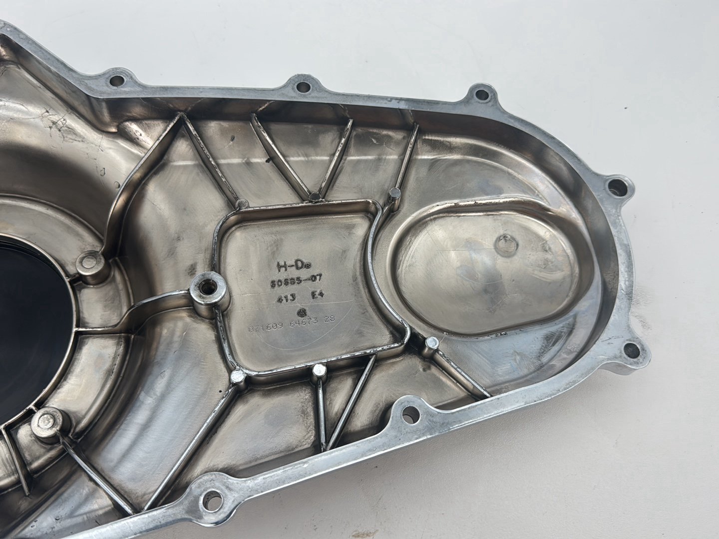 2007 - 2016 Harley-Davidson Touring Electra Glide Ultra Outer Primary Clutch Cover 60685-07