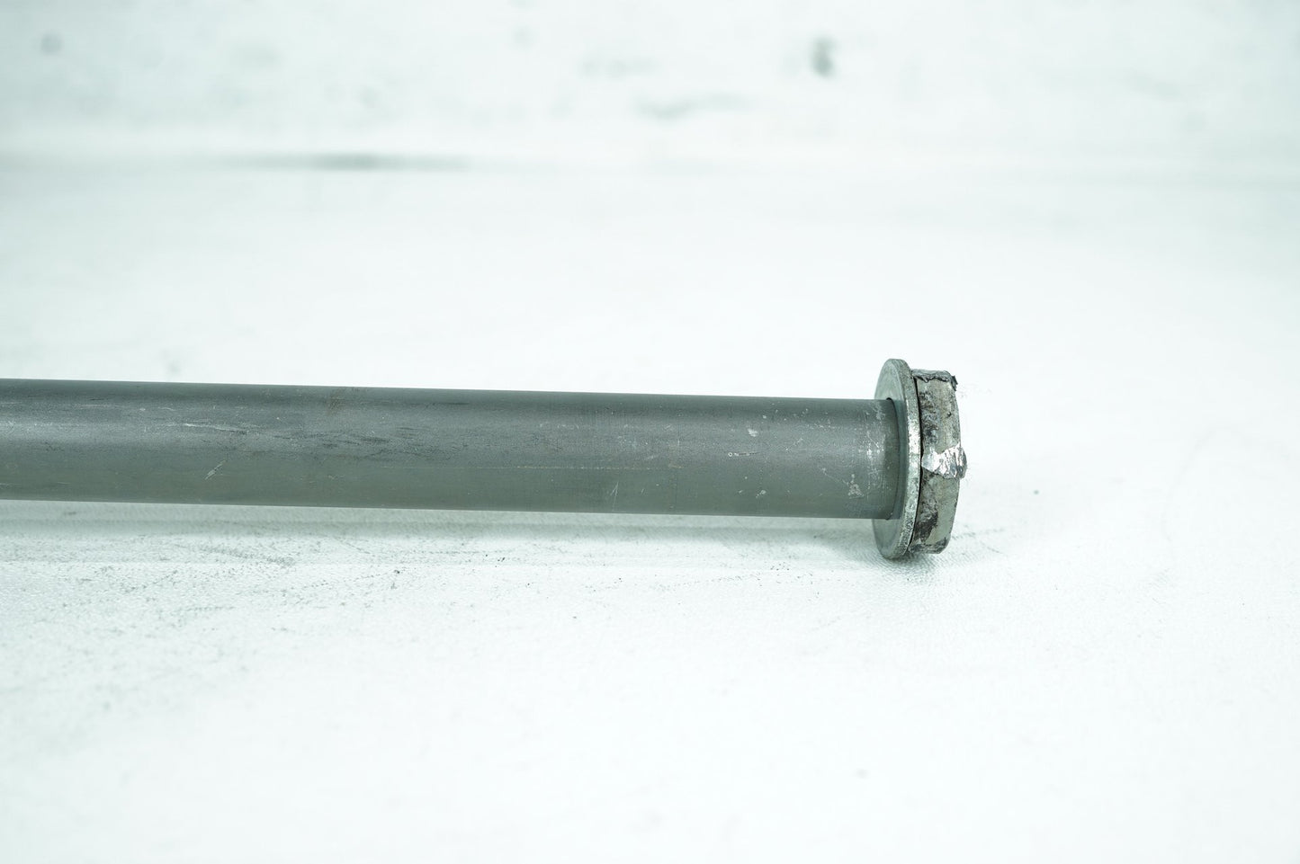 2000 - 2006 Harley-Davidson Dyna Street Bob Rear Fork Swingarm Pivot Bolt Shaft 47641-06