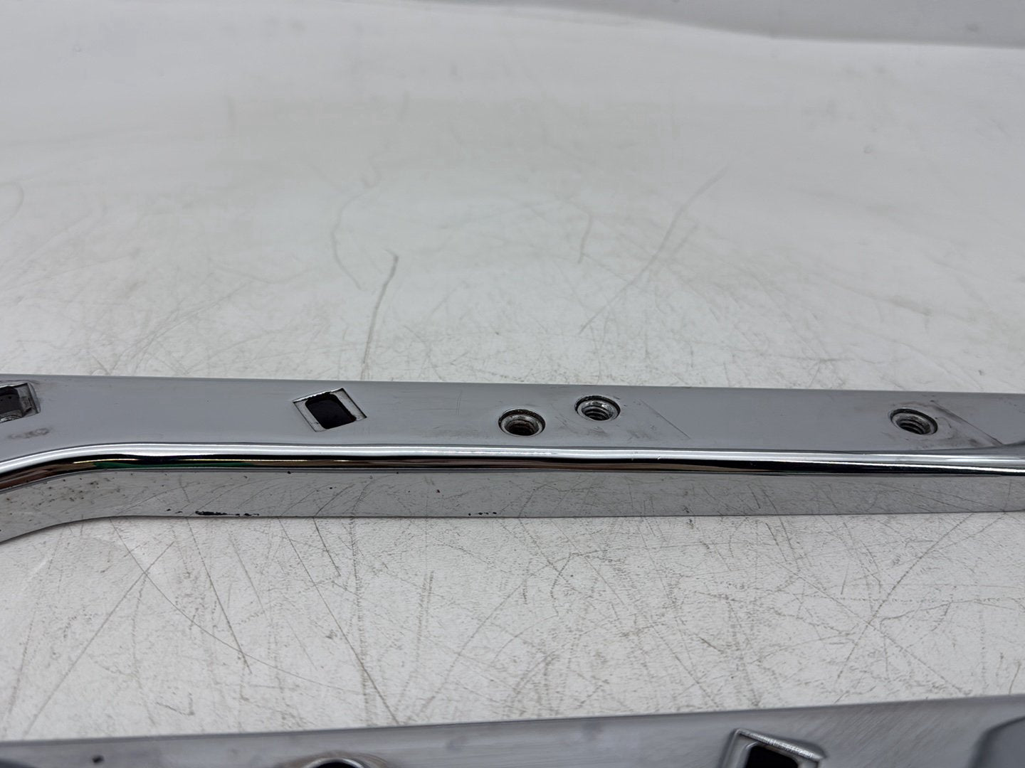 1995 Harley Touring FLHTCI Electra Glide Classic OEM Left Right Saddlebag Fender Struts Brackets