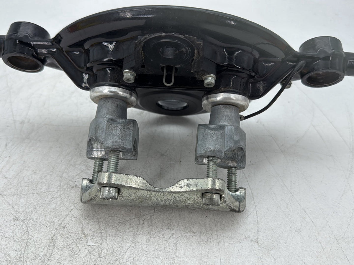 2010 Harley Street Glide Touring FLHX OEM Front Fork Upper Triple Tree Clamps
