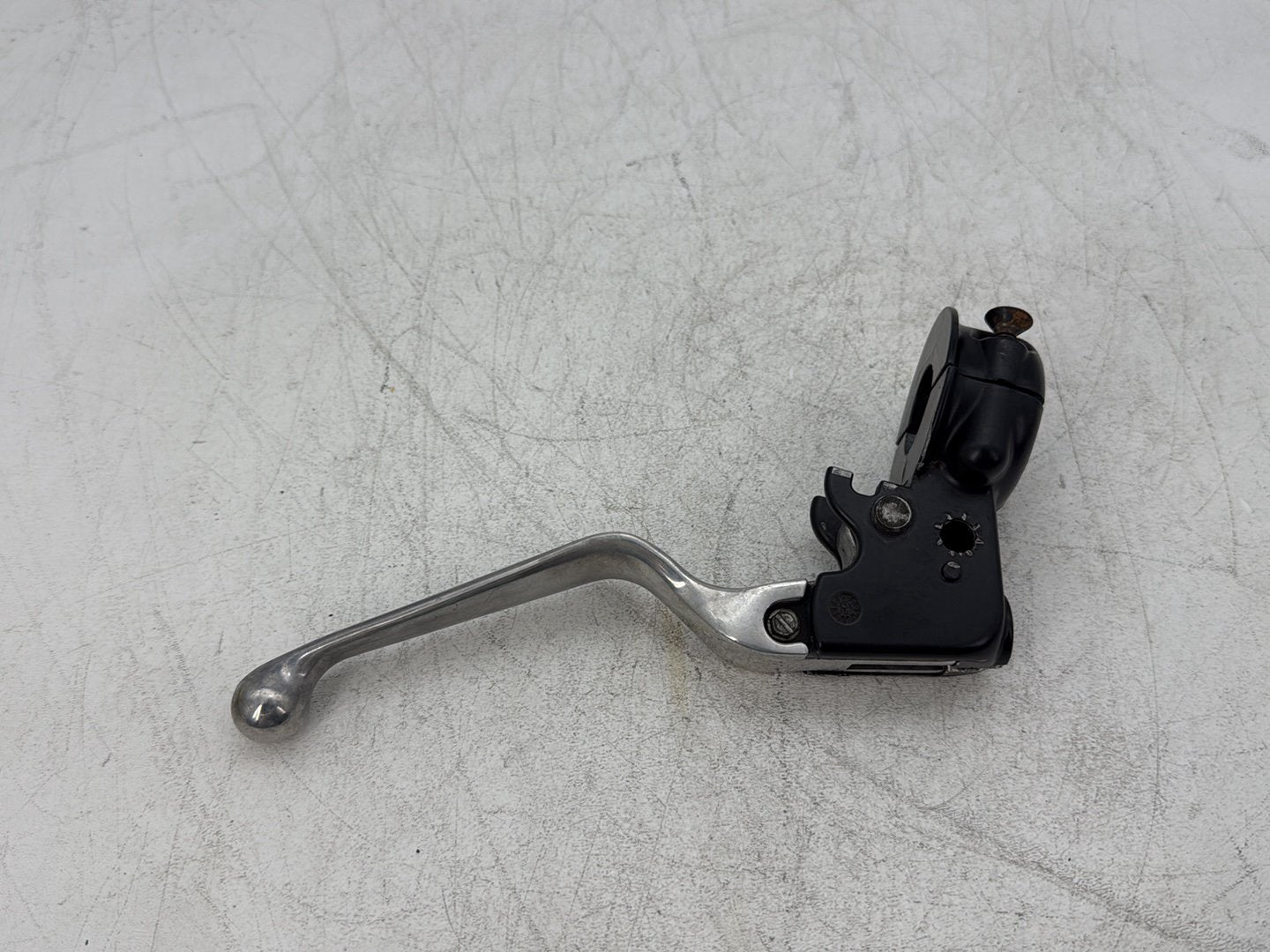 2005 Harley Electra Glide Touring Ultra FLHTCUI OEM Front Left Hand Clutch Control Lever