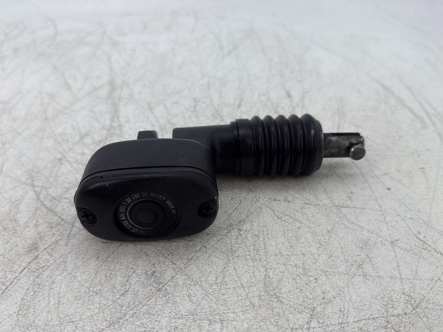 2004 Harley Road King Touring Custom FLHRSI OEM Rear Brake Master Cylinder Reservoir