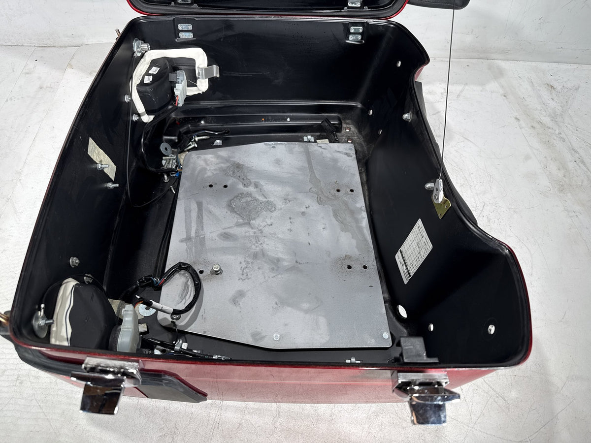 2013 Harley Electra Glide Touring FLHTCU OEM Pass Backrest Tour Pak Luggage NOKey