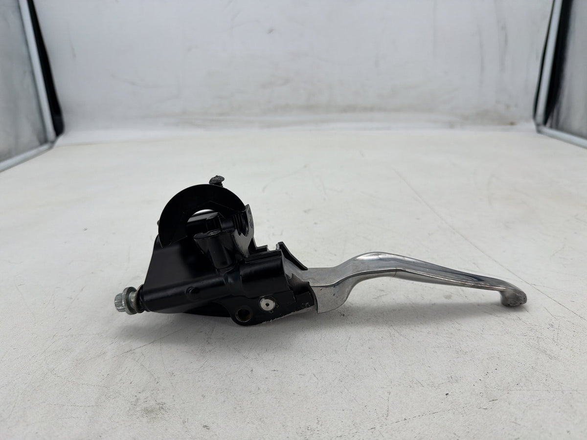 2005 Harley Dyna Wide Glide FXDWG OEM Front Right Brake Lever Master Cylinder
