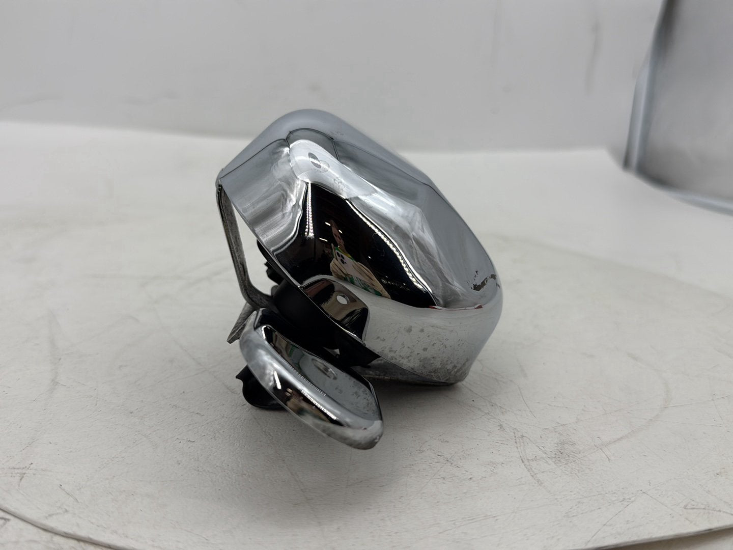 2008 Harley Electra Glide Touring Ultra FLHTCUI OEM Horn Signal Klaxon Chrome Cover